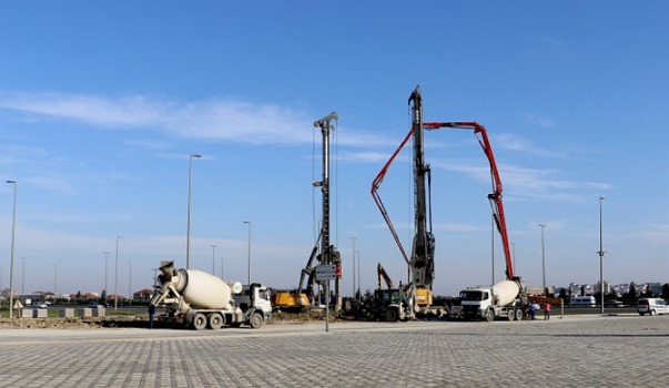 Bakıda 655 metrlik tunelin tikintisindən FOTOLAR