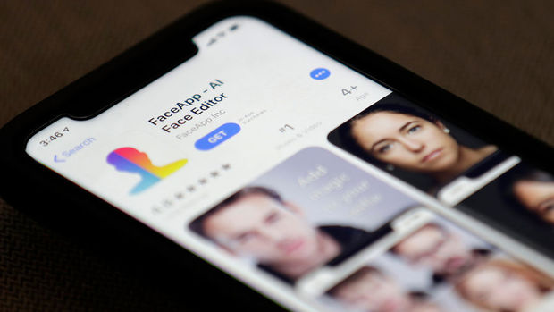 Пластический хирург назвала недостатки состаривающего приложения FaceApp