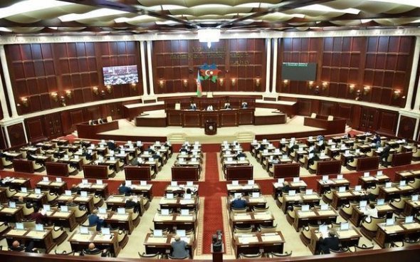 Milli Məclis “Şərti maliyyə vahidi haqqında” qanunun ləğv edilməsini təsdiqlədi
